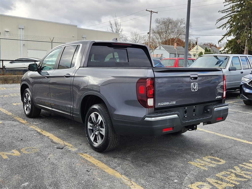 2019 Honda Ridgeline RTL photo 3