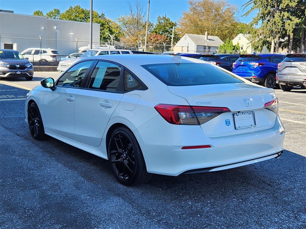 2023 Honda Civic Sport photo 3