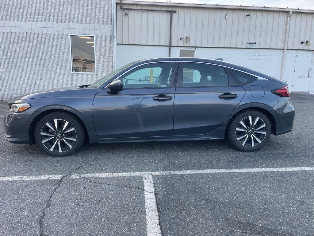 Used 2023 Honda Civic EX-L Hatchback