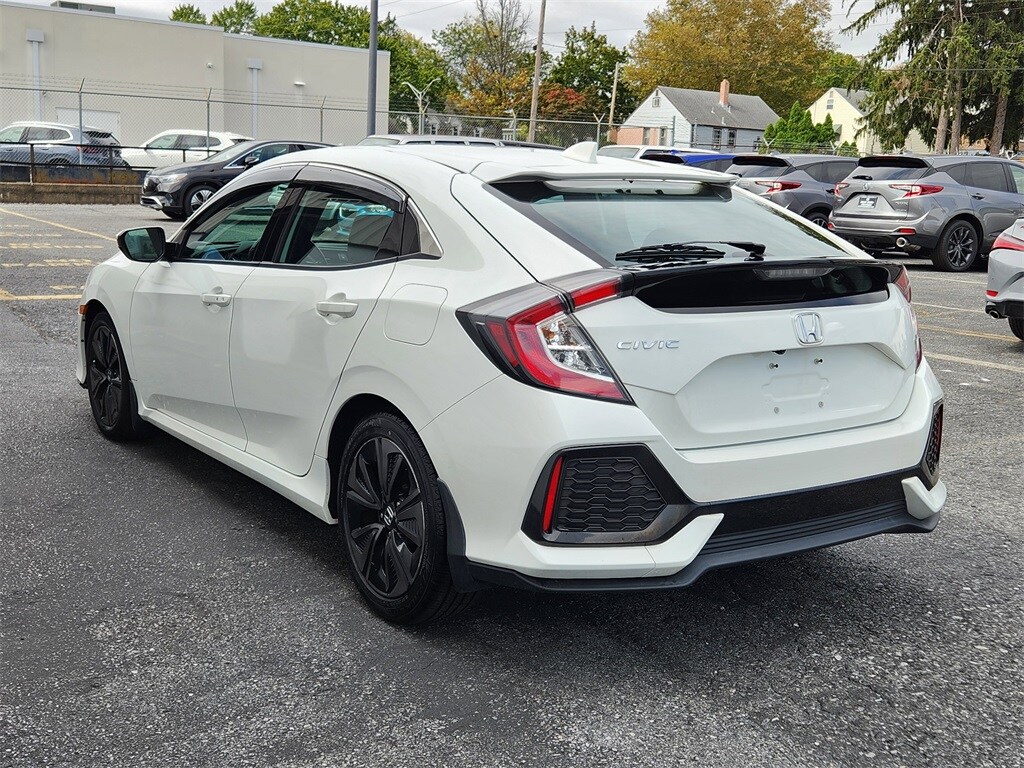 2017 Honda Civic EX-L Hatchback photo 2