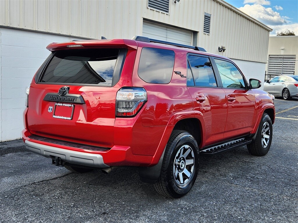 2023 Toyota 4Runner TRD Off-Road Premium photo 3