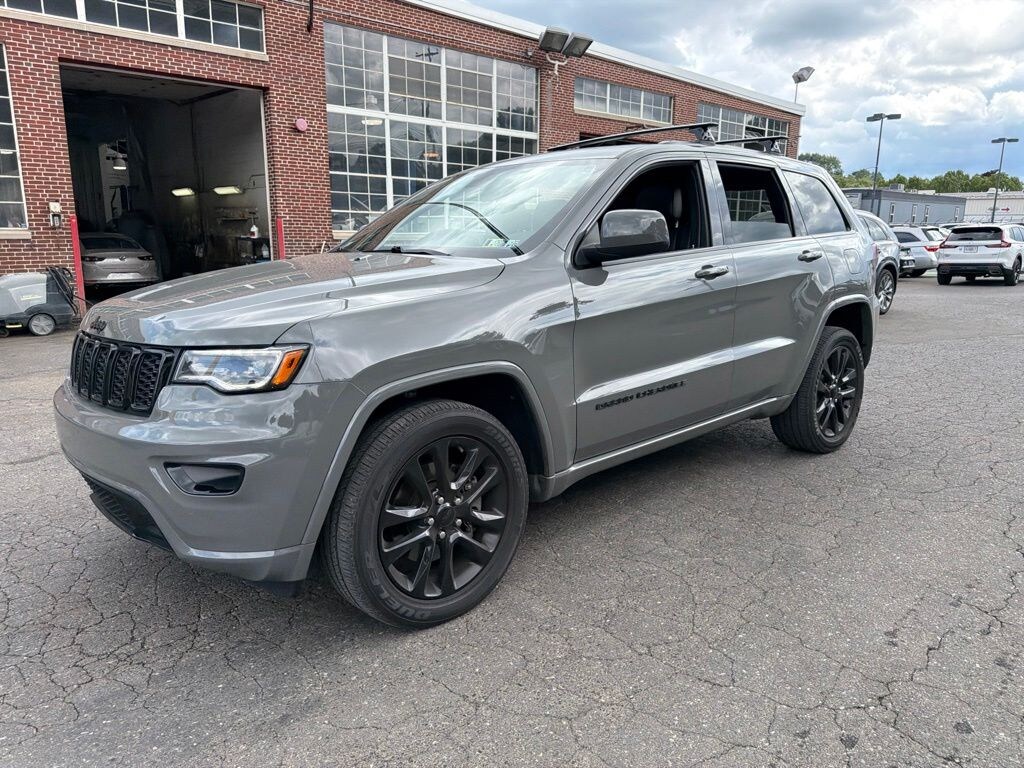 Used 2021 Jeep Grand Cherokee Laredo X SUV