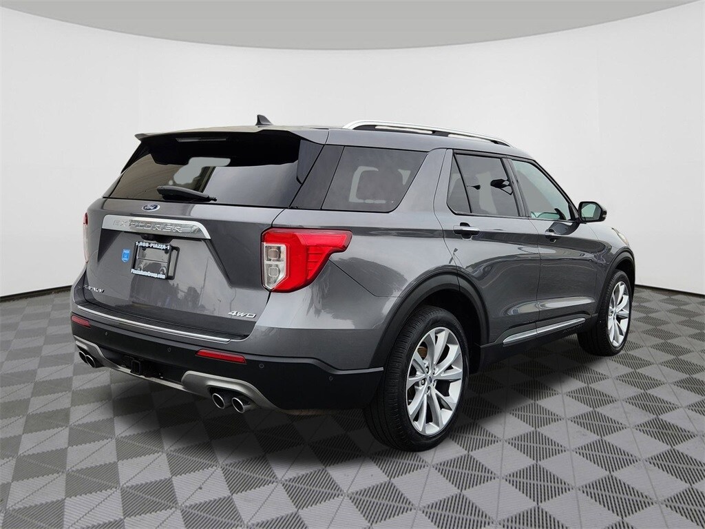 2021 Ford Explorer Platinum photo 4
