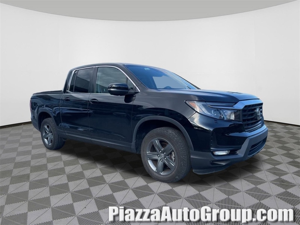 Certified 2023 Honda Ridgeline RTL Truck