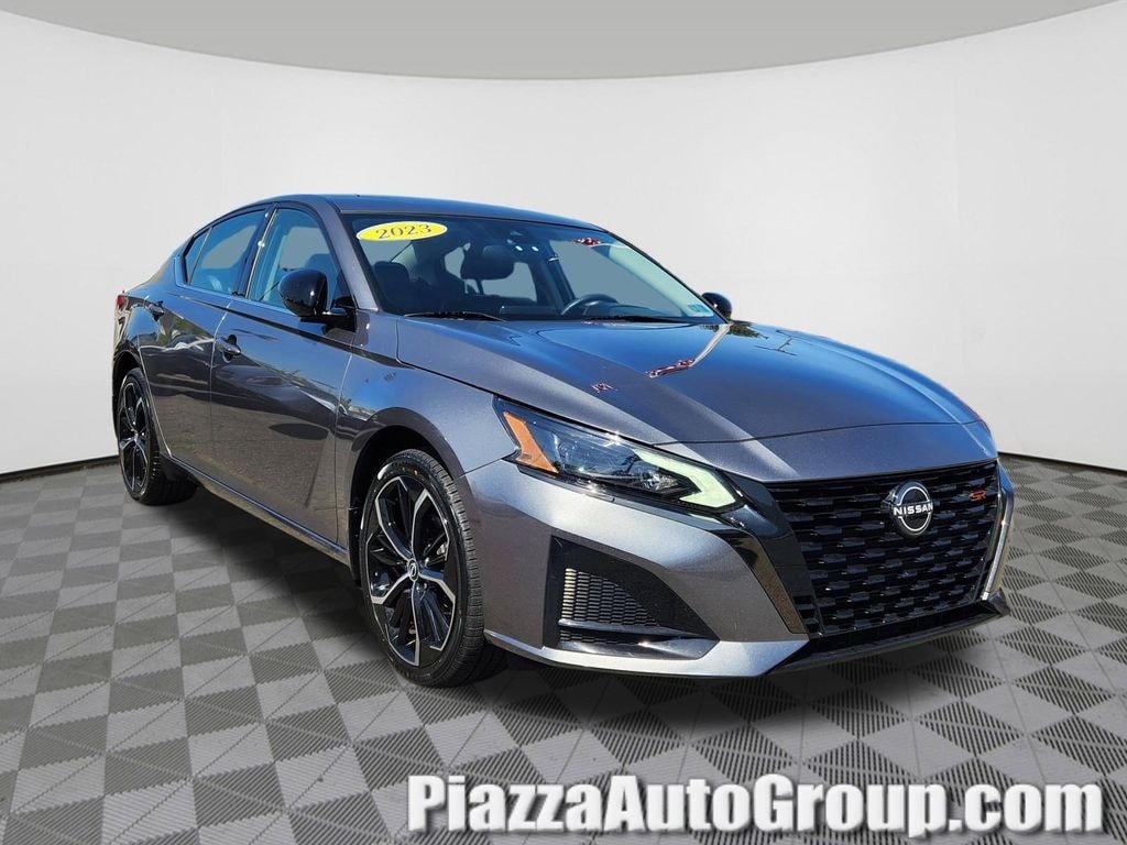 Used 2023 Nissan Altima 2.5 SR Sedan