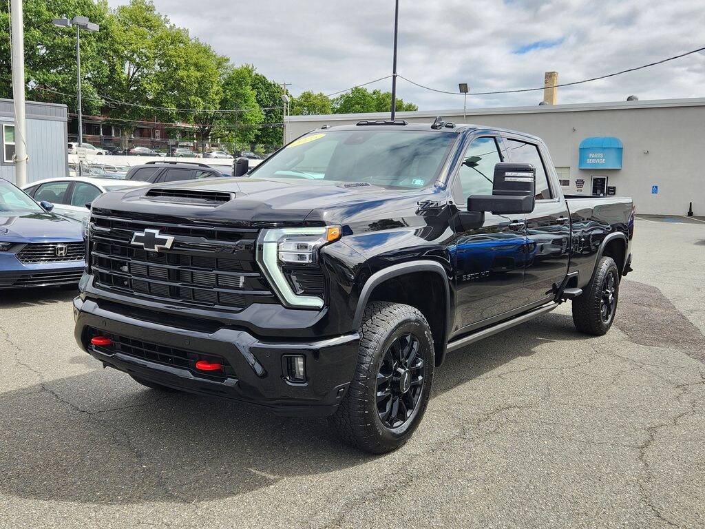 Used 2025 Chevrolet Silverado 3500HD LTZ Truck