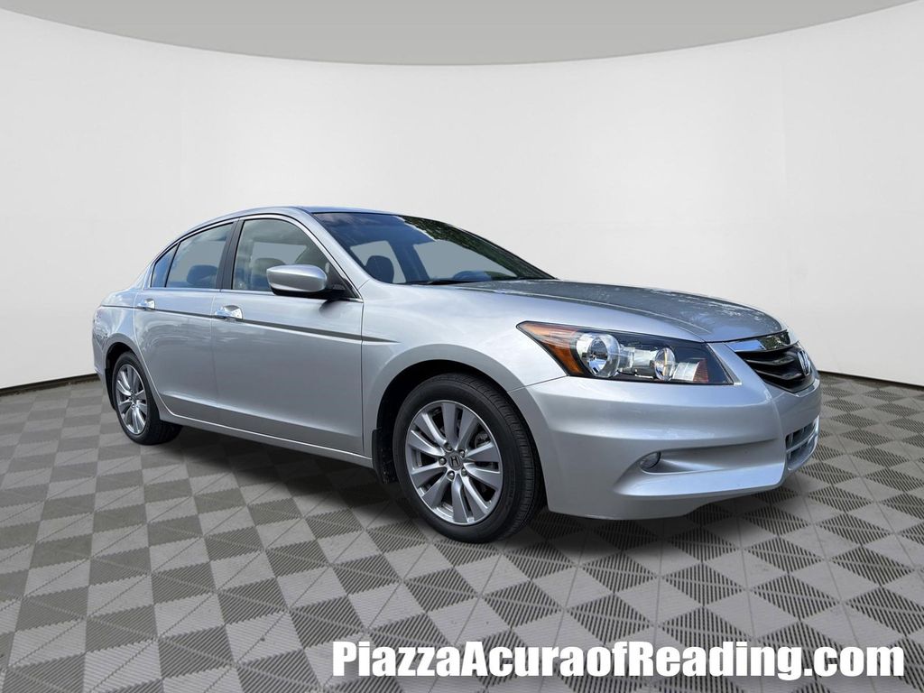 2011 Honda Accord EX-L V6 Auto's photo
