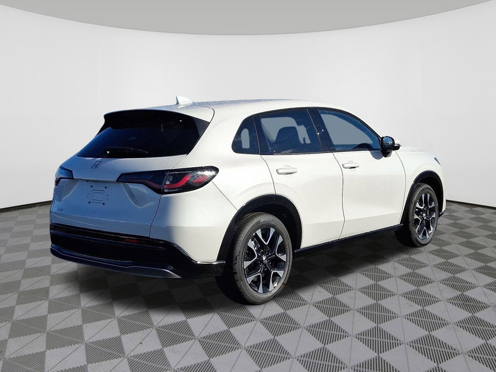 2026 Honda HR-V EX-L photo 4