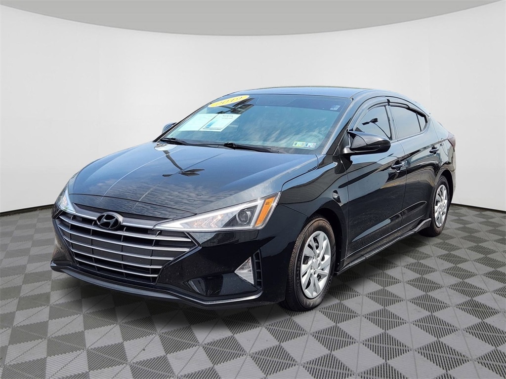 Used 2019 Hyundai Elantra SE with VIN 5NPD74LF6KH409811 for sale in Reading, PA