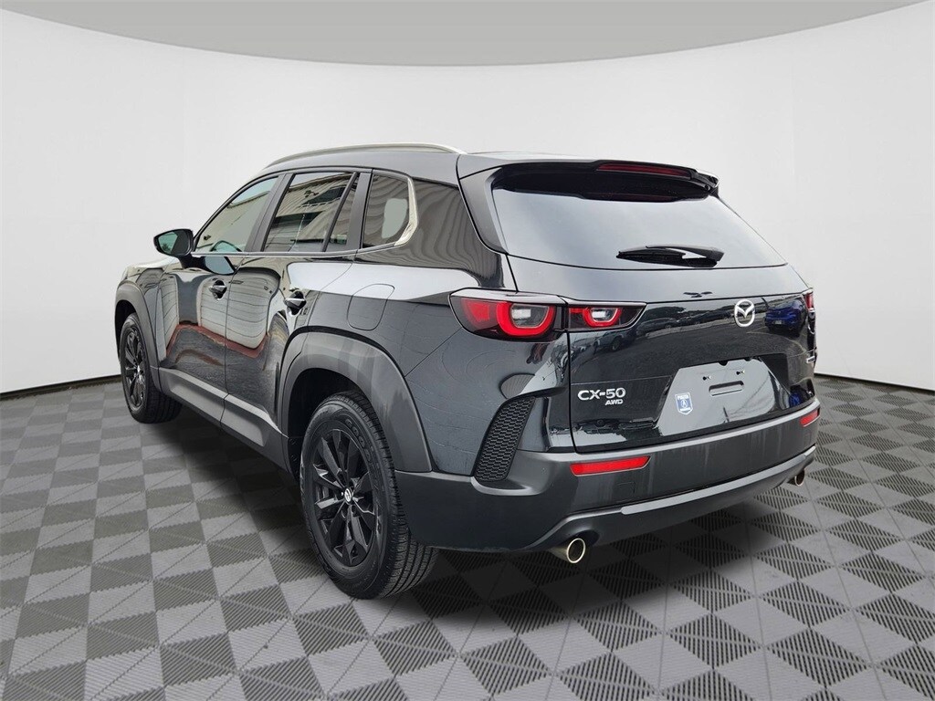 2024 Mazda CX-50 2.5 S Preferred photo 2