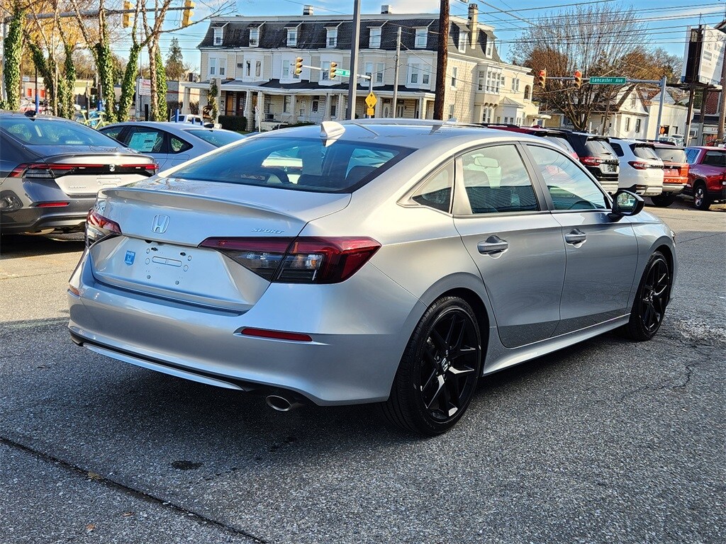 2025 Honda Civic Sport photo 4