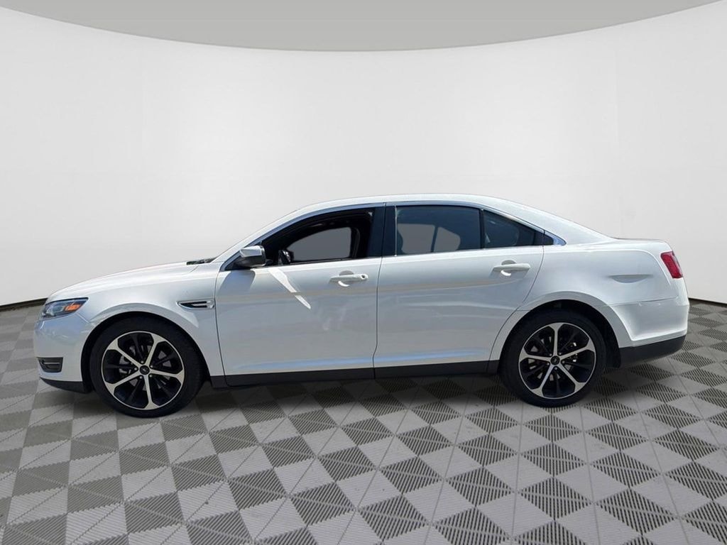 Used 2016 Ford Taurus SEL Sedan