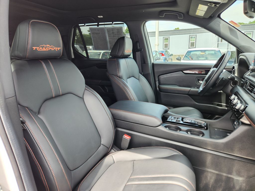 2025 Honda Pilot TrailSport - Photo 16