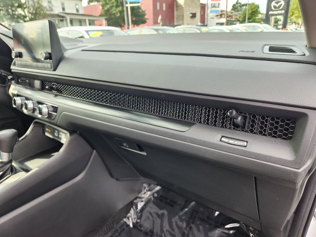 2025 Honda CR-V EX - Photo 17