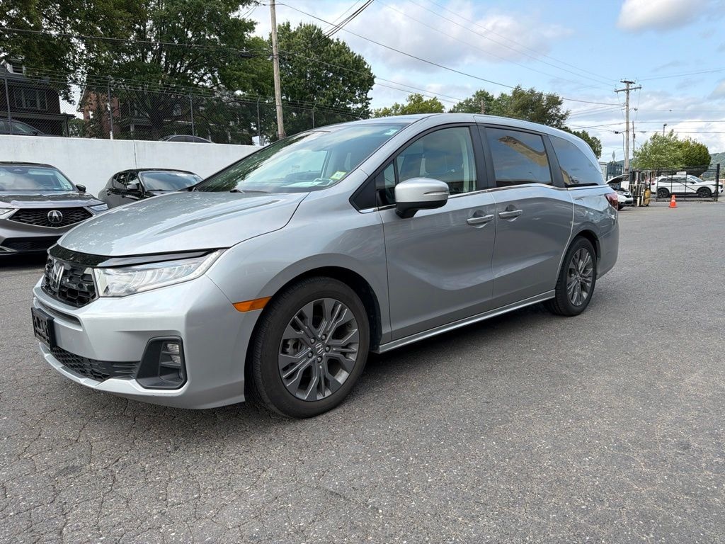 Used 2025 Honda Odyssey Touring Minivan/Van