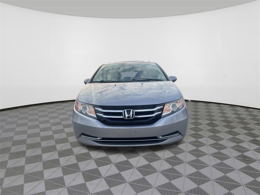 2016 Honda Odyssey EX-L photo 2