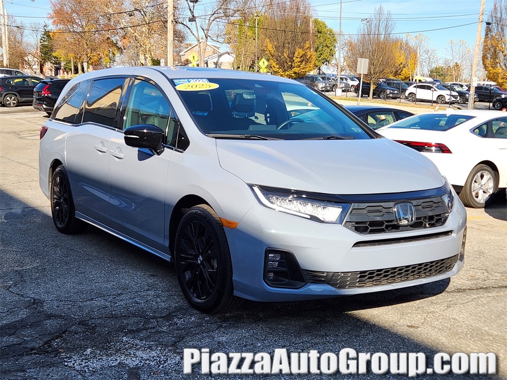 2025 Honda Odyssey Sport L's photo
