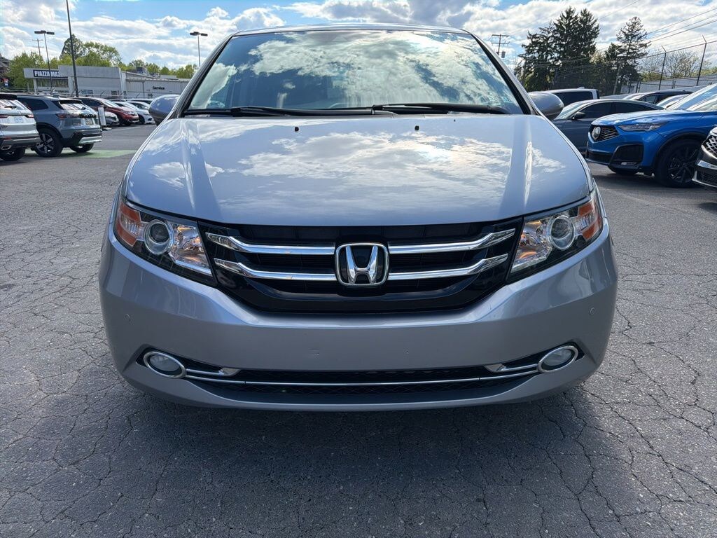Used 2017 Honda Odyssey Touring Minivan/Van