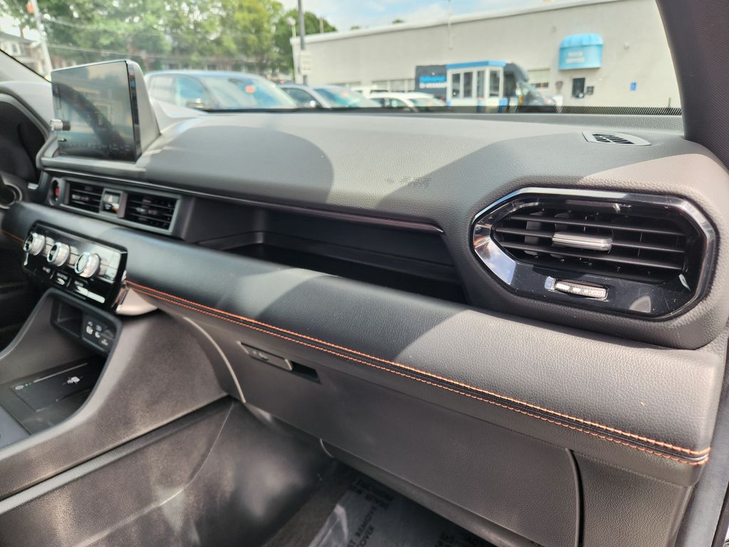2025 Honda Pilot TrailSport - Photo 17