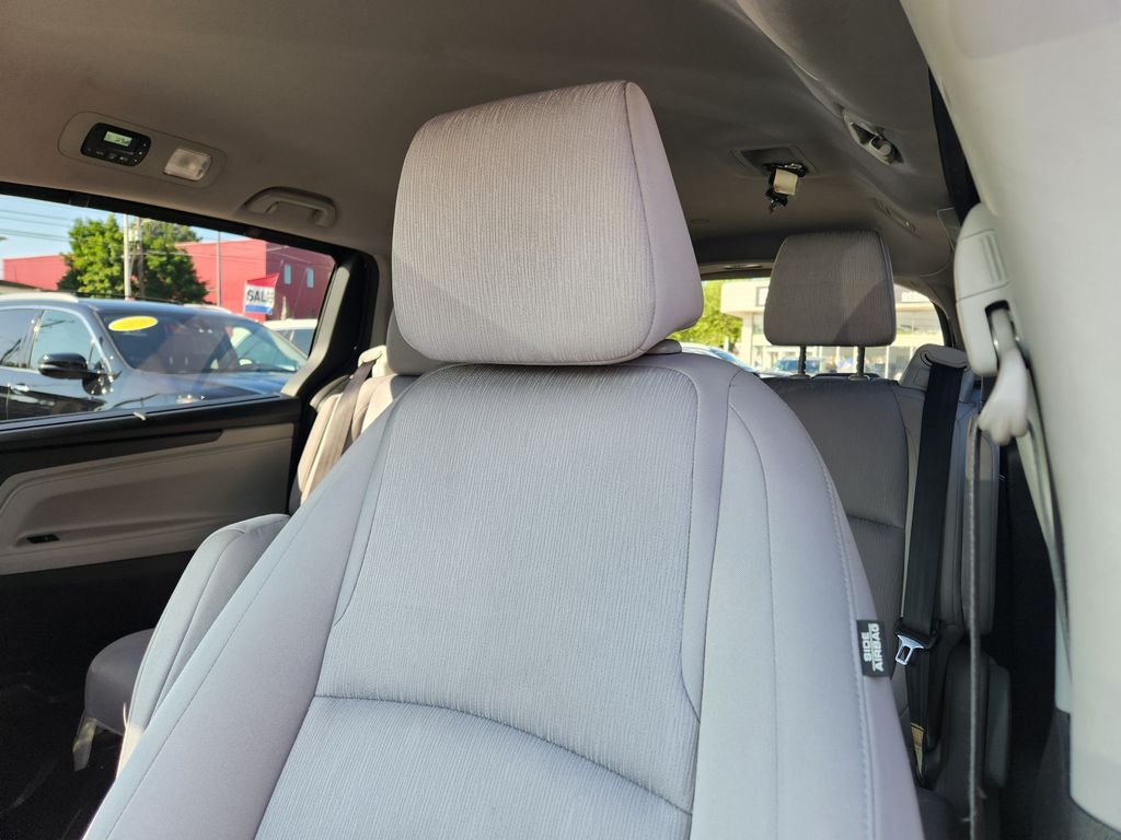 2019 Honda Odyssey EX - Photo 11