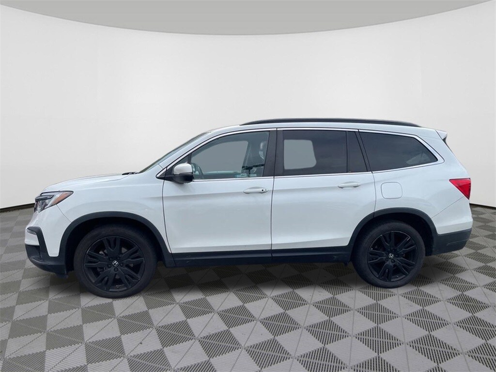 2021 Honda Pilot Special Edition photo 3