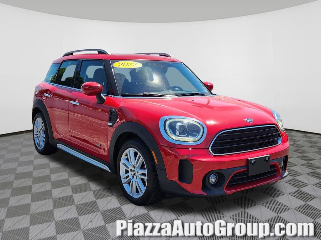 2022 MINI Countryman's photo