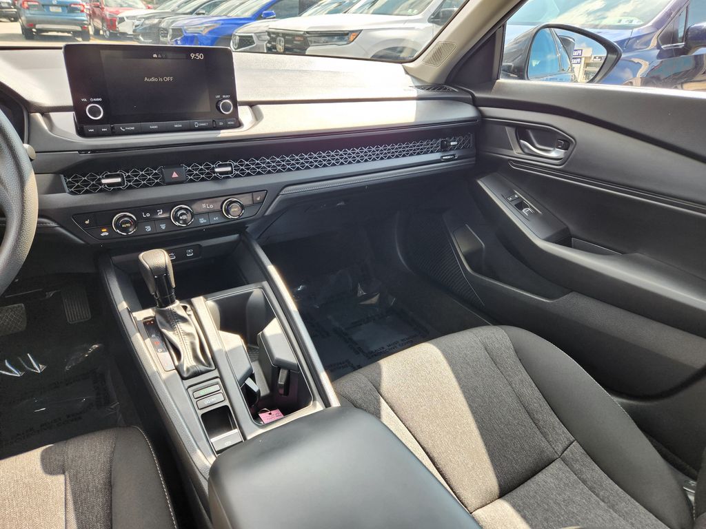 2024 Honda Accord EX - Photo 14