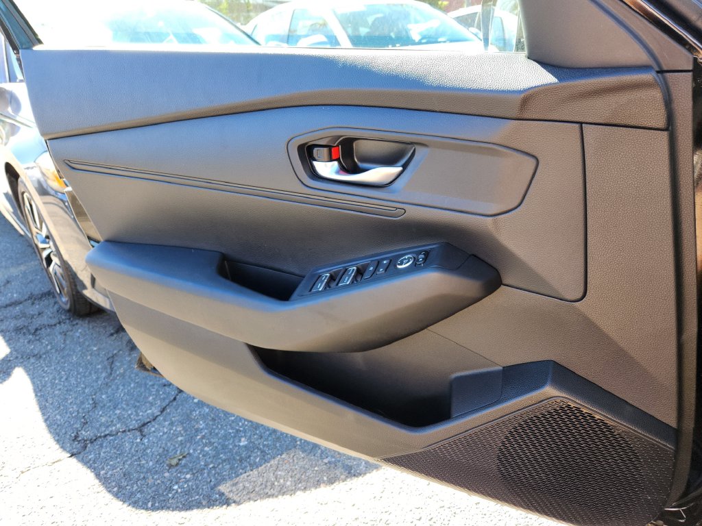 2024 Honda Accord LX - Photo 24