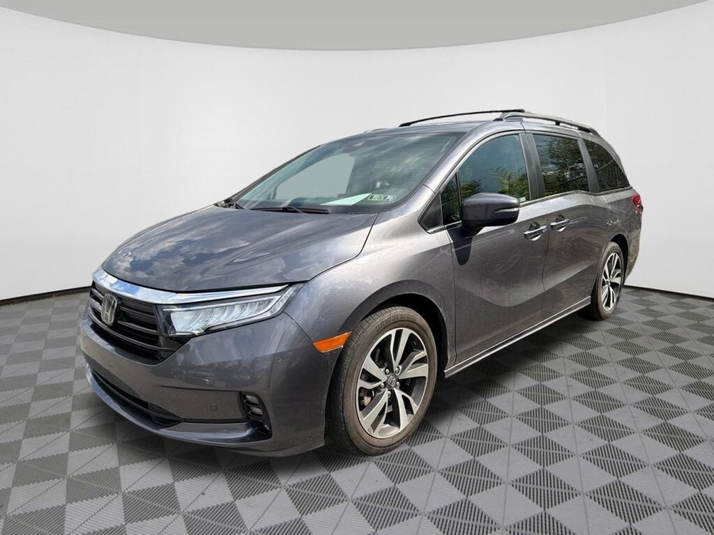 Certified 2024 Honda Odyssey Touring Minivan/Van