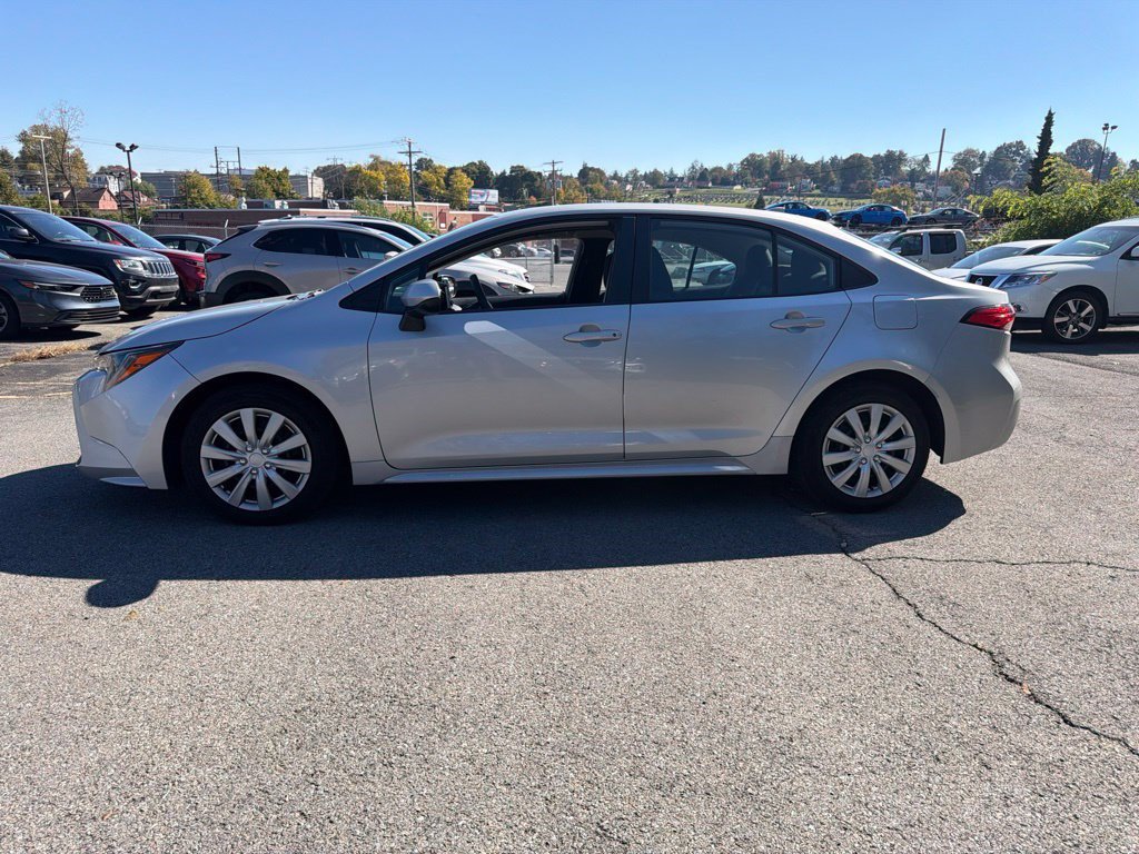 Used 2020 Toyota Corolla LE Sedan