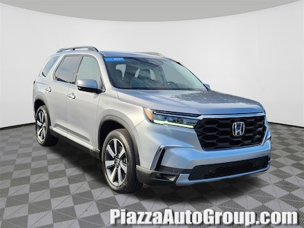 Featured Used 2025 Honda Pilot Touring SUV for sale in Reading, PA