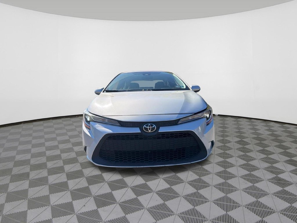 Used 2020 Toyota Corolla LE Sedan