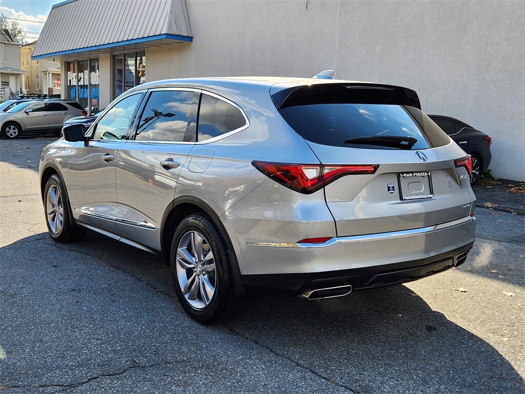 2023 Acura MDX SH-AWD photo 3