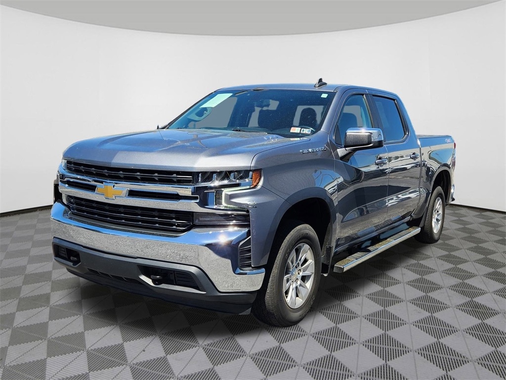 Used 2021 Chevrolet Silverado 1500 LT with VIN 1GCUYDET3MZ120378 for sale in Reading, PA