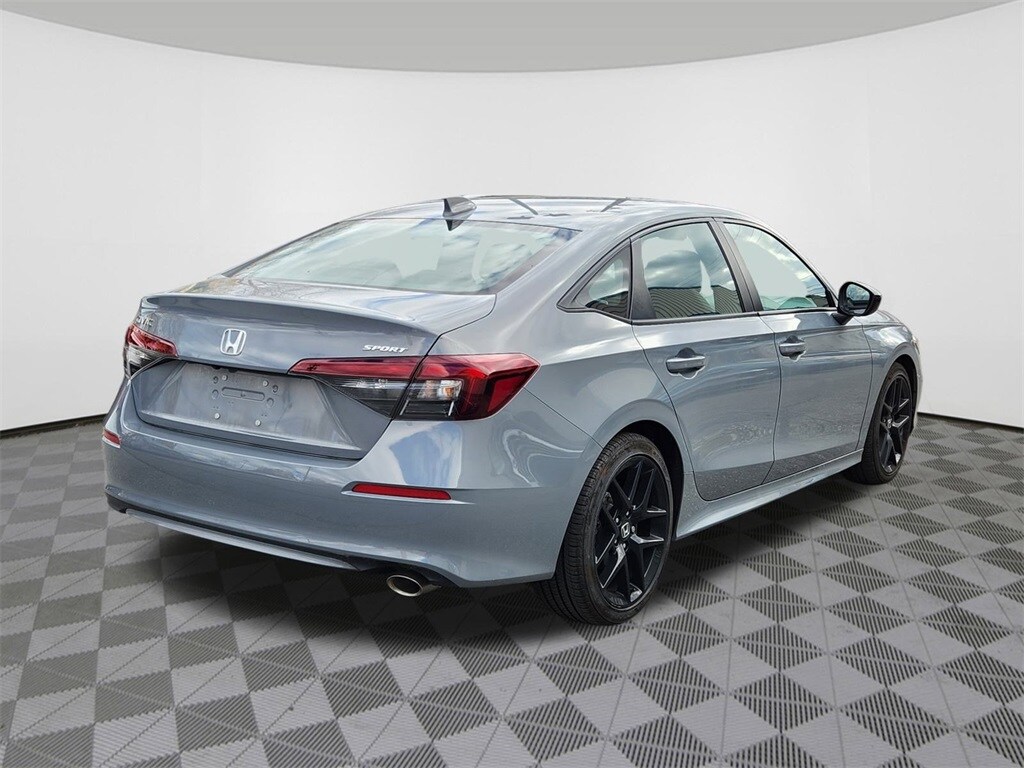 2025 Honda Civic Sport photo 4