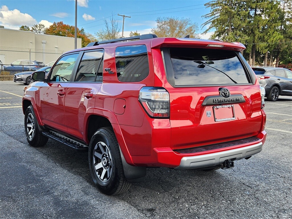 2023 Toyota 4Runner TRD Off-Road Premium photo 2