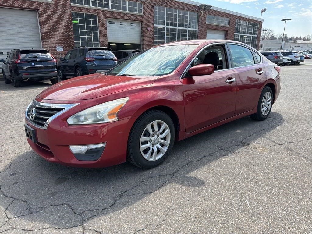Used 2013 Nissan Altima 2.5 S Sedan