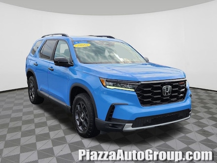 Featured Used 2025 Honda Pilot TrailSport SUV for sale in Reading, PA