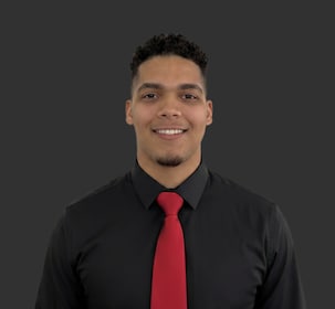 Staff member Alan Diaz from ID_aef726aa7797