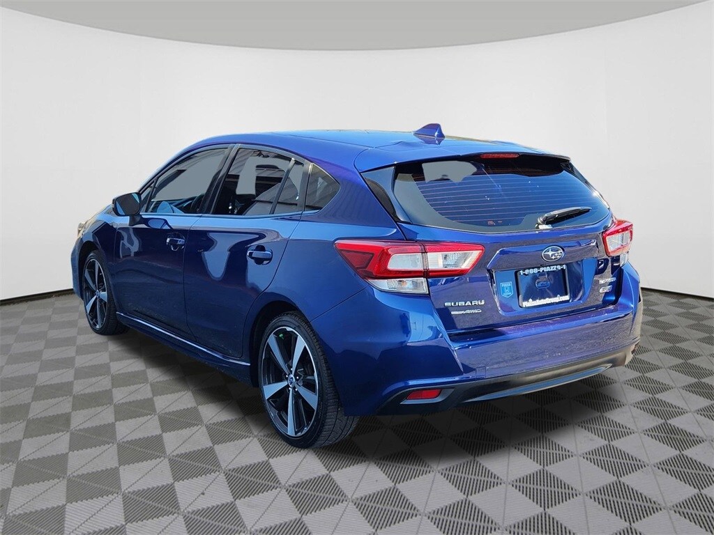 2017 Subaru Impreza 2.0i Sport photo 3