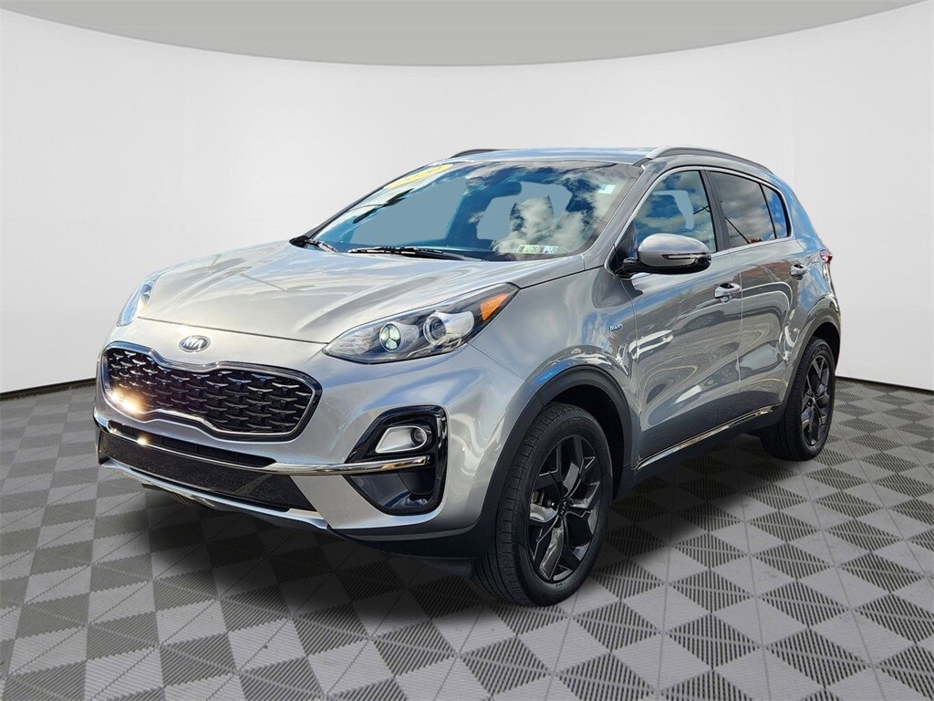 2020 Kia Sportage S photo 2