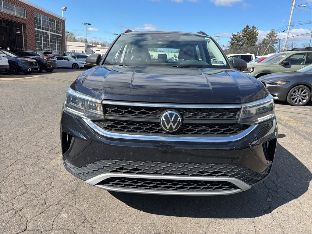 Used 2024 Volkswagen Taos 1.5T S SUV