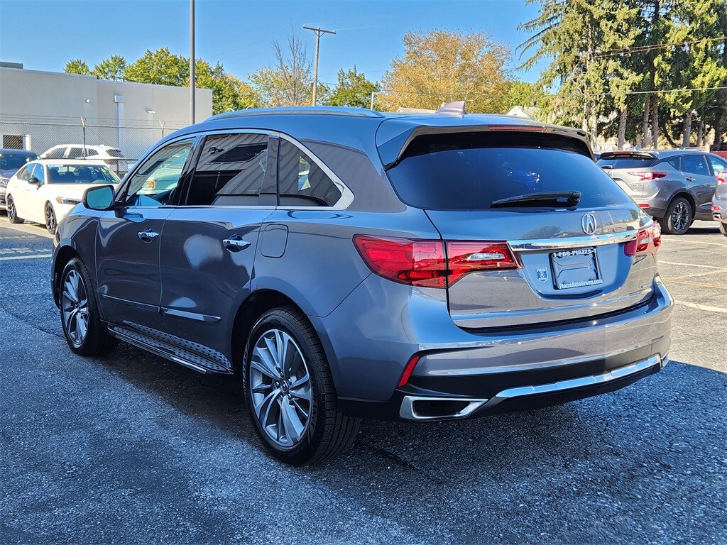 2017 Acura MDX SH-AWD Technology photo 3
