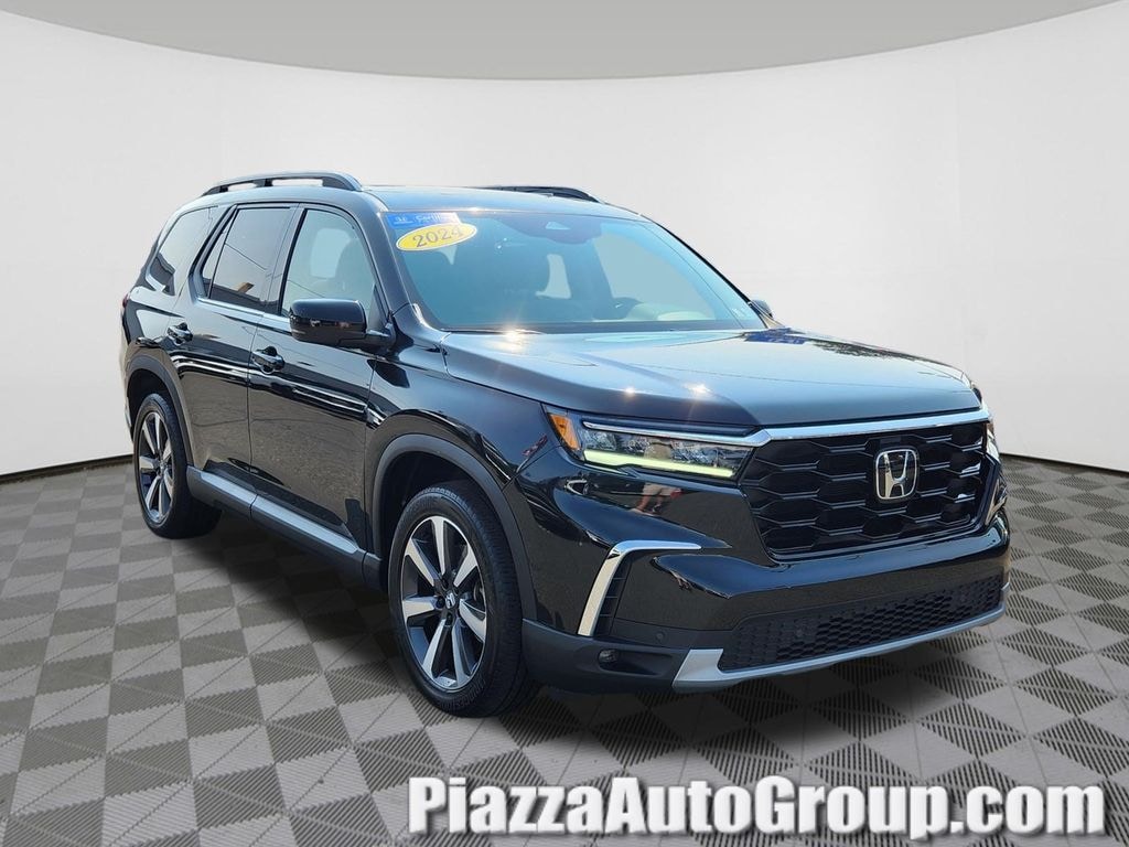 Certified 2024 Honda Pilot Touring SUV