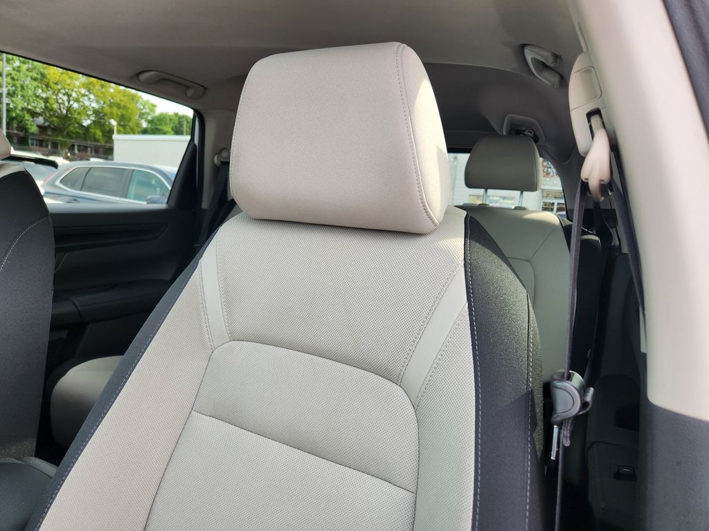 2025 Honda CR-V EX - Photo 11