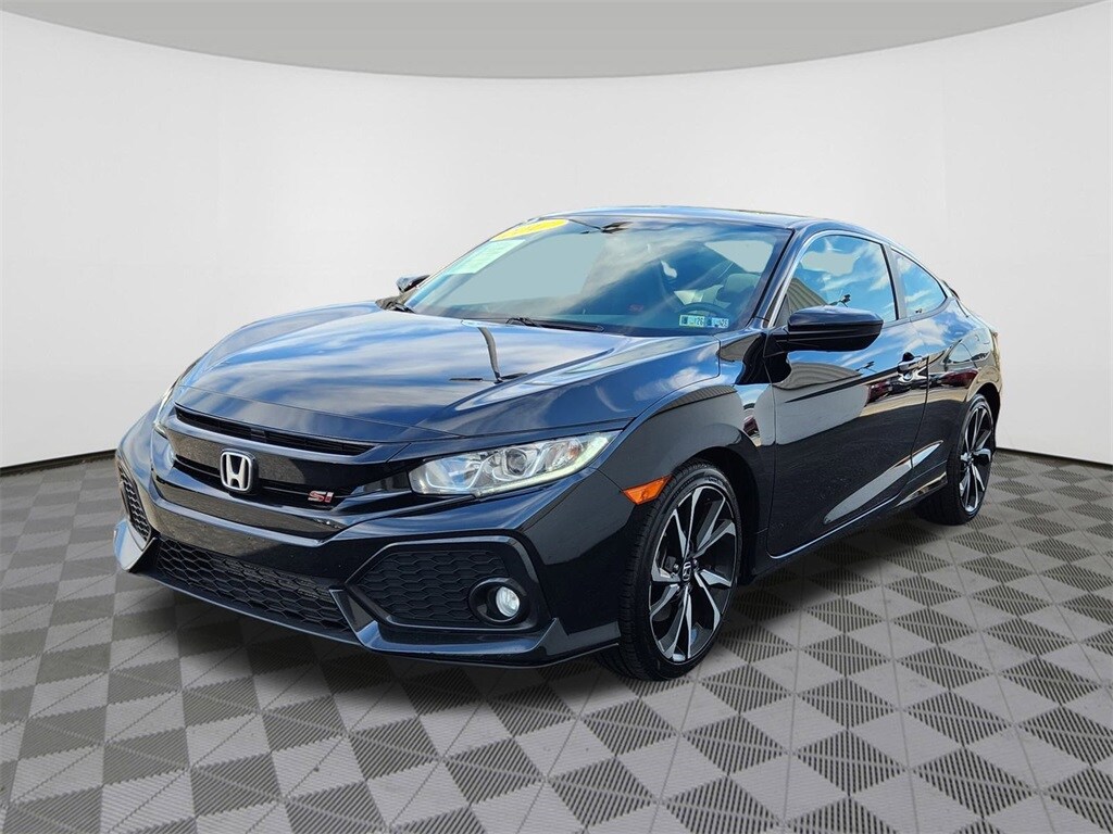 2017 Honda Civic Si photo 2