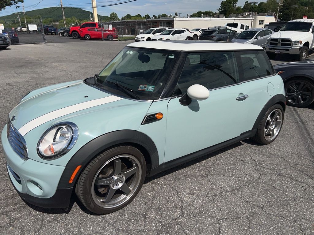 2012 MINI Cooper -'s photo