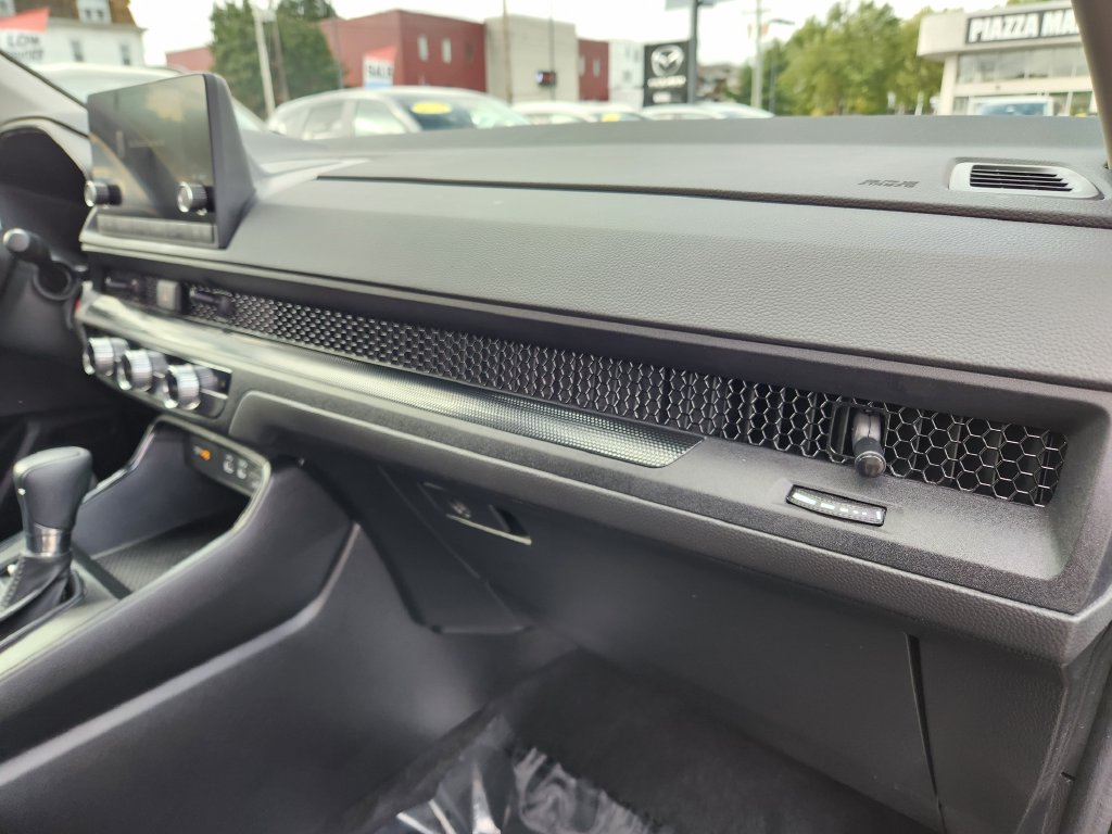 2024 Honda CR-V EX - Photo 17
