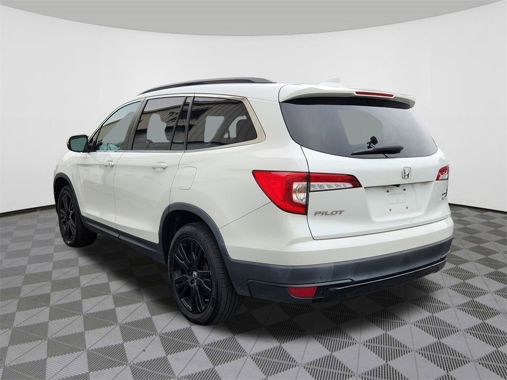 2021 Honda Pilot Special Edition photo 3