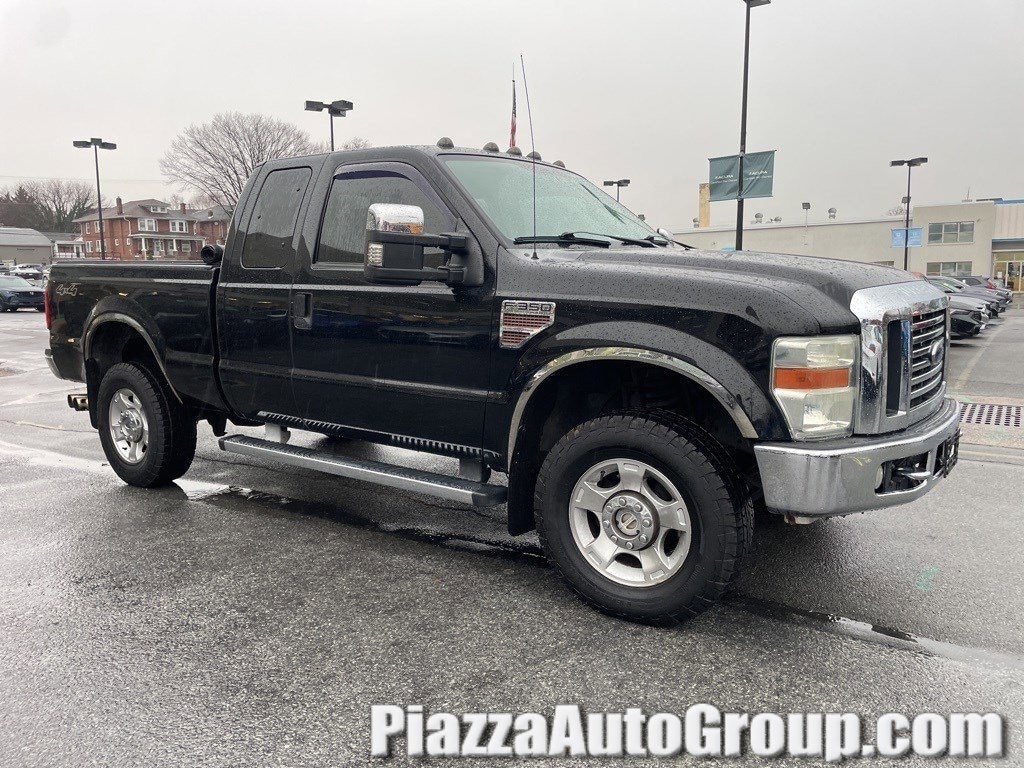 2010 Ford F-350 Super Duty XLT's photo